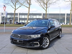 Volkswagen Passat Variant - GTE 1.4 TSI PHEV 218PK | Panodak | Vol Leer | Head-up | Keyless Go & Entry | Camera | Virt