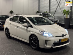 Toyota Prius - 1.8 Plug-in Executive Business Leder | Navi | Camera | HUD | JBL