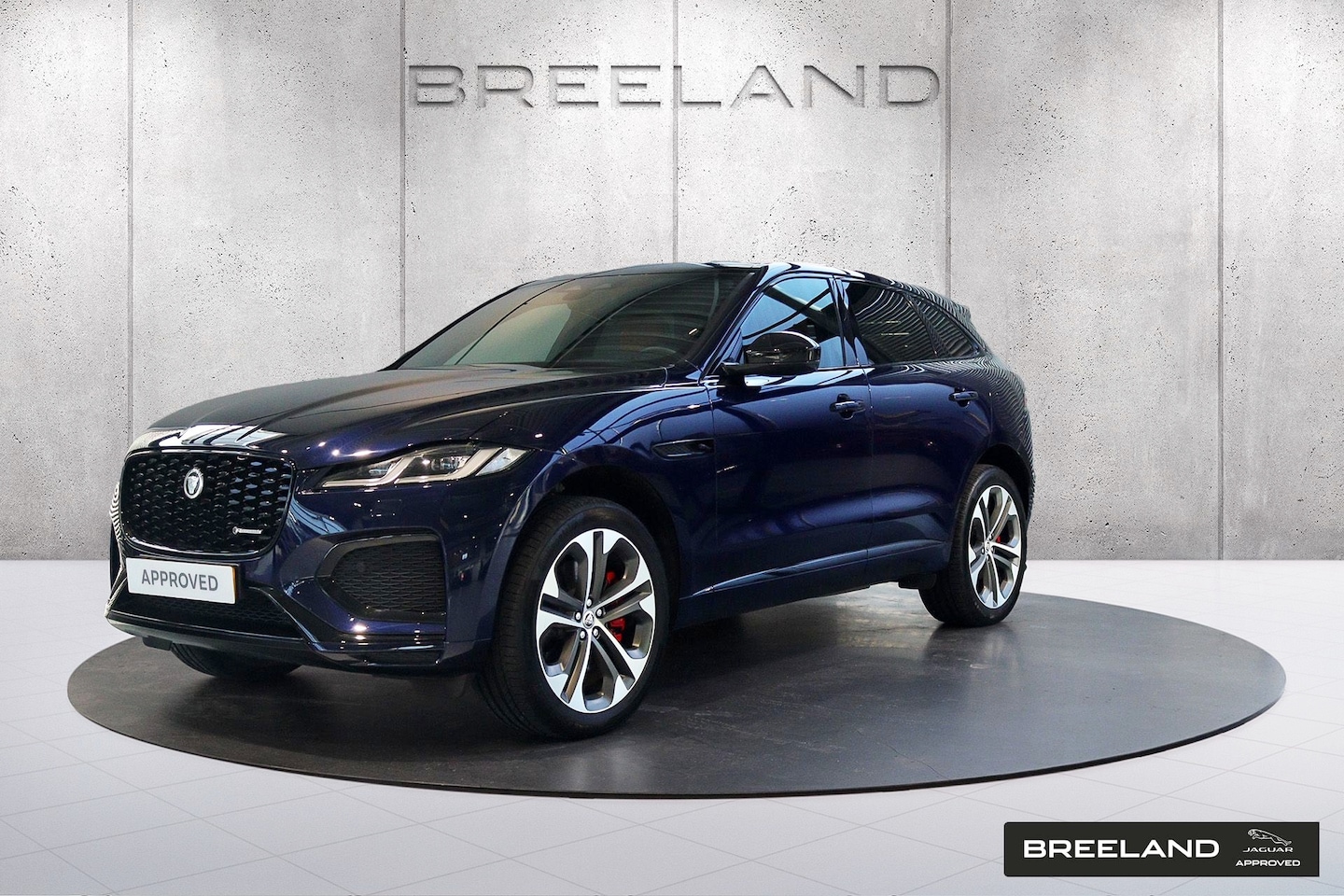 Jaguar F-Pace - P400e R-Dynamic SE | 21" | Panoramadak - AutoWereld.nl