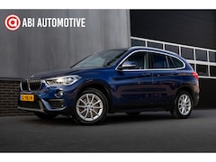 BMW X1 - sDrive20i 192 pk Centennial High Executive / NL-Auto/ Pano-Dak/ Head-Up/ Camera/ LED-Xenon