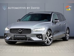 Volvo V60 - 2.0 B3 163 PK R-DESIGN AUTOMAAT / BTW AUTO / TREKHAAK / PANORAMADAK / ACHTERBANKVERWARMING