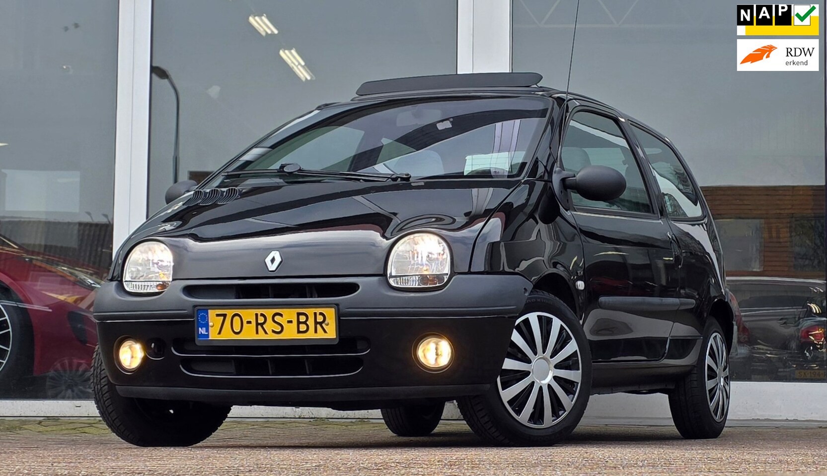 Renault Twingo - 1.2-16V Privilège Airco Opendak APK 02-2026 MooI! - AutoWereld.nl