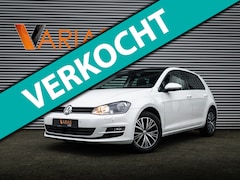 Volkswagen Golf - 1.4 TSI Highline Blue Motion Pano Navi CarPlay