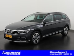 Volkswagen Passat Variant - 1.4 TSI PHEV GTE | Trekhaak | Head-up | Camera | Digital Cockpit | zondag Open