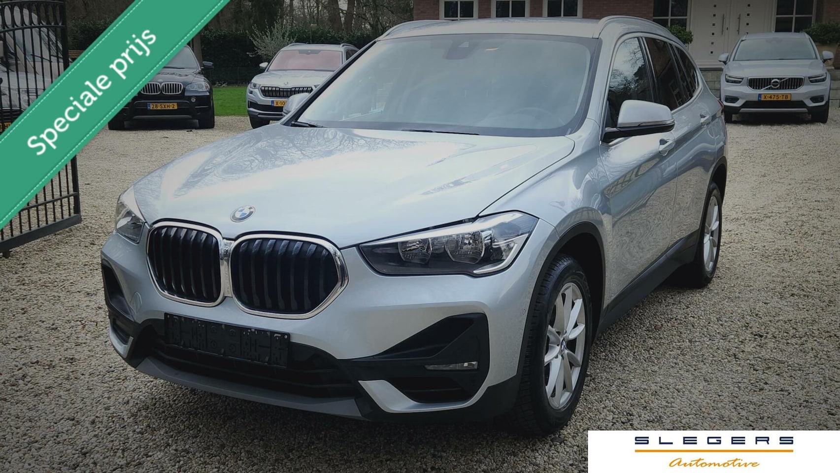 BMW X1 - sDrive18i Executive Advantage Pack Business afneembare trekhaak - AutoWereld.nl