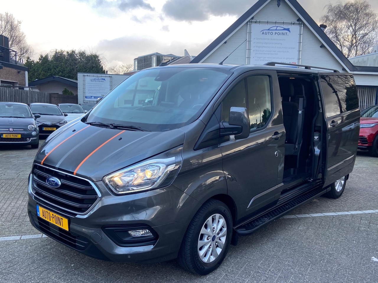 Ford Transit Custom - 2.0TDCI 5-PERS/LANG/2XSCHUIFDEUR/COMPLEET - AutoWereld.nl