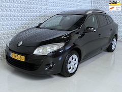 Renault Mégane - 1.5 dCi Expression Grijs kenteken MARGE (2011)