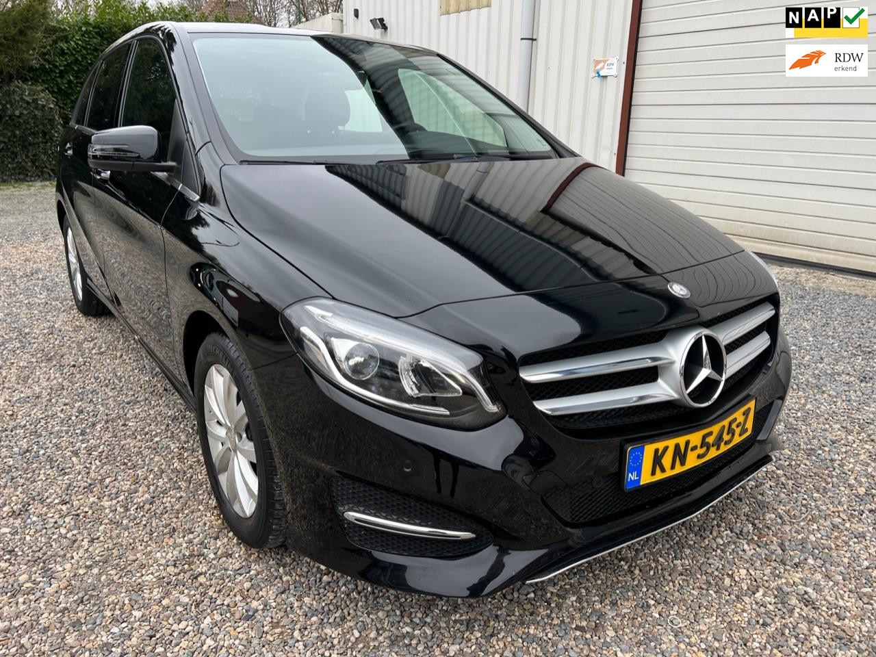 Mercedes-Benz B-klasse - 180 Ambition AUT CAMERA.NAVI.FULL-LED.NAP! - AutoWereld.nl