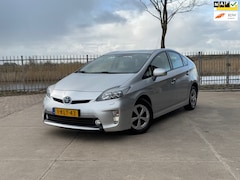 Toyota Prius - 1.8 Plug-in Executive Business | Leer | Navi | Keyless | Camera |