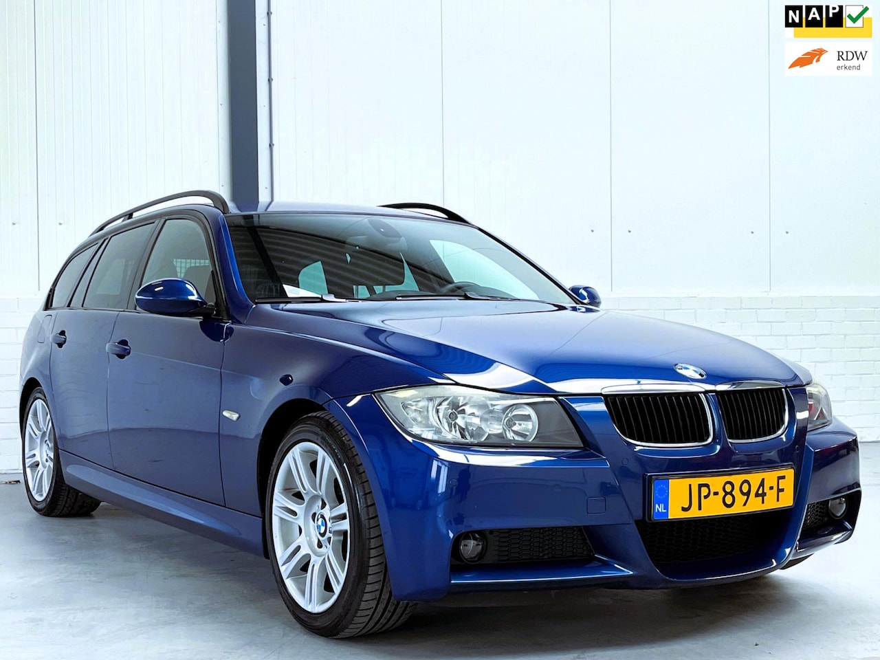 BMW 3-serie Touring - 318i M Sport 318i M Sport - AutoWereld.nl