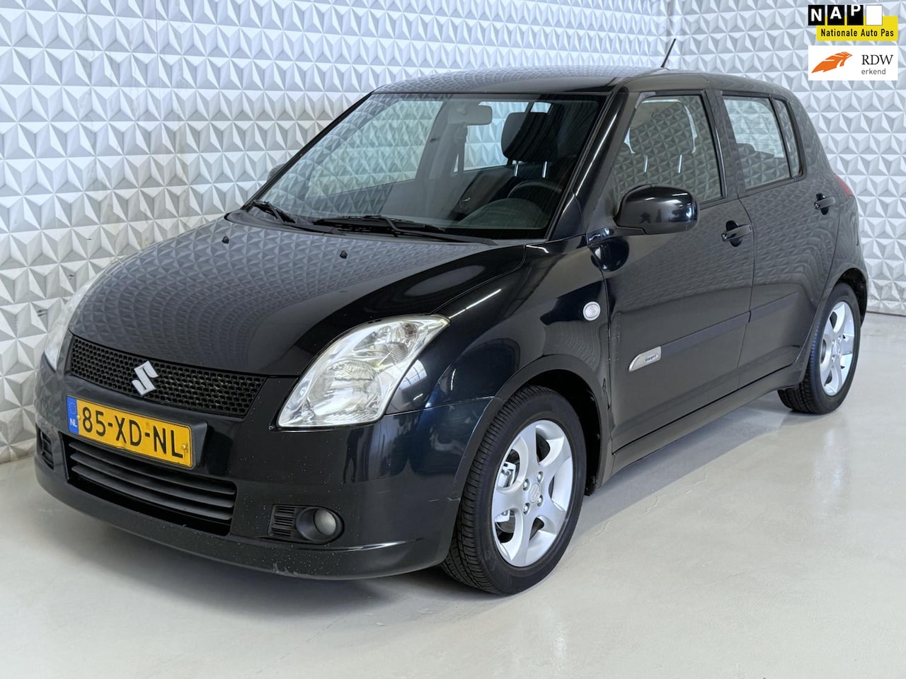 Suzuki Swift - 1.3 Shogun 5-deurs + AIRCO / 204.000km (2007) - AutoWereld.nl