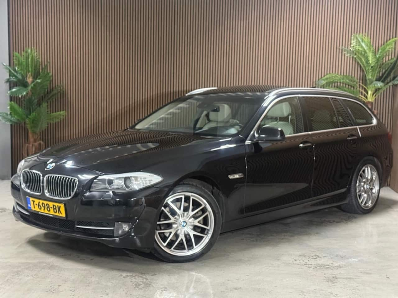 BMW 5-serie Touring - 523i Executive 523i Executive - AutoWereld.nl