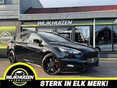 Ford Focus Wagon - 2.0 ST3 met 250 PK Recaro Dealer Onderhouden