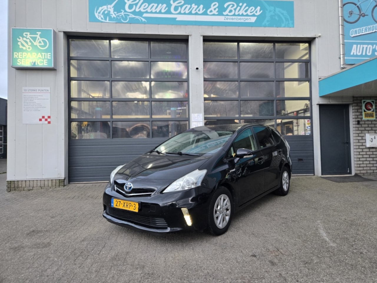 Toyota Prius Wagon - 1.8 Comfort 96g 7 personen stoelen - AutoWereld.nl