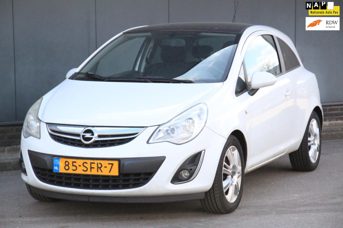 Opel Corsa - 1.2 EcoFlex Color Edition LPG G3 Airco/Elek.Pakket/Lmv/Apk 12-2025 - AutoWereld.nl