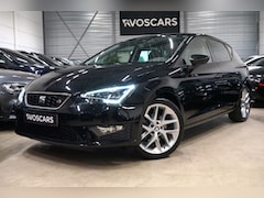 Seat Leon - 1.4 TSI FR 150PK * LED - Camera - Alcantara - App - Sound - Lane - 18" - DAB