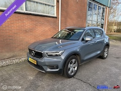 Volvo XC40 - Momentum Pro 2.0 T4