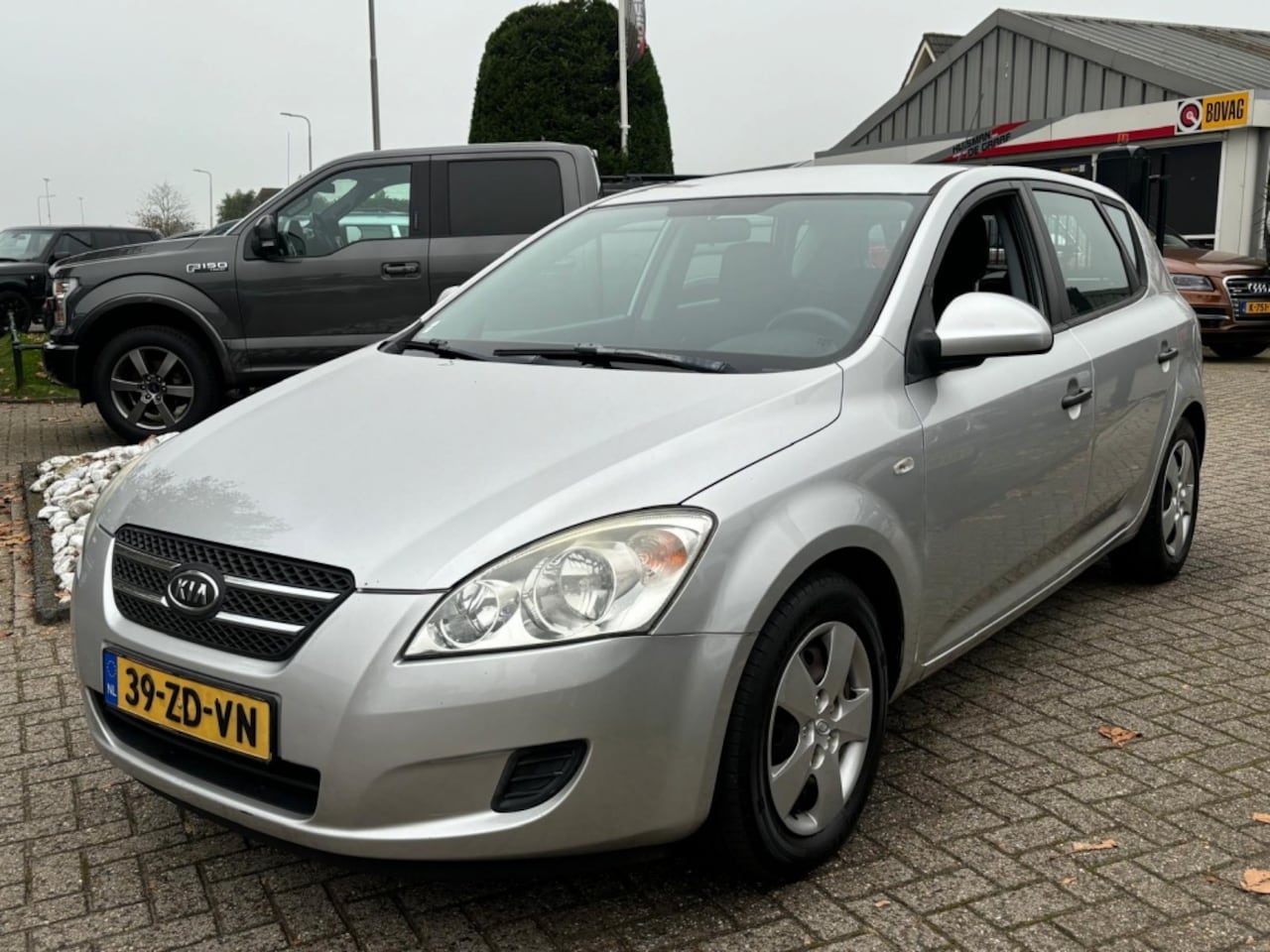 Kia Cee'd - 1.4 X-tra 5-Deurs 2009 Trekhaak APK - AutoWereld.nl