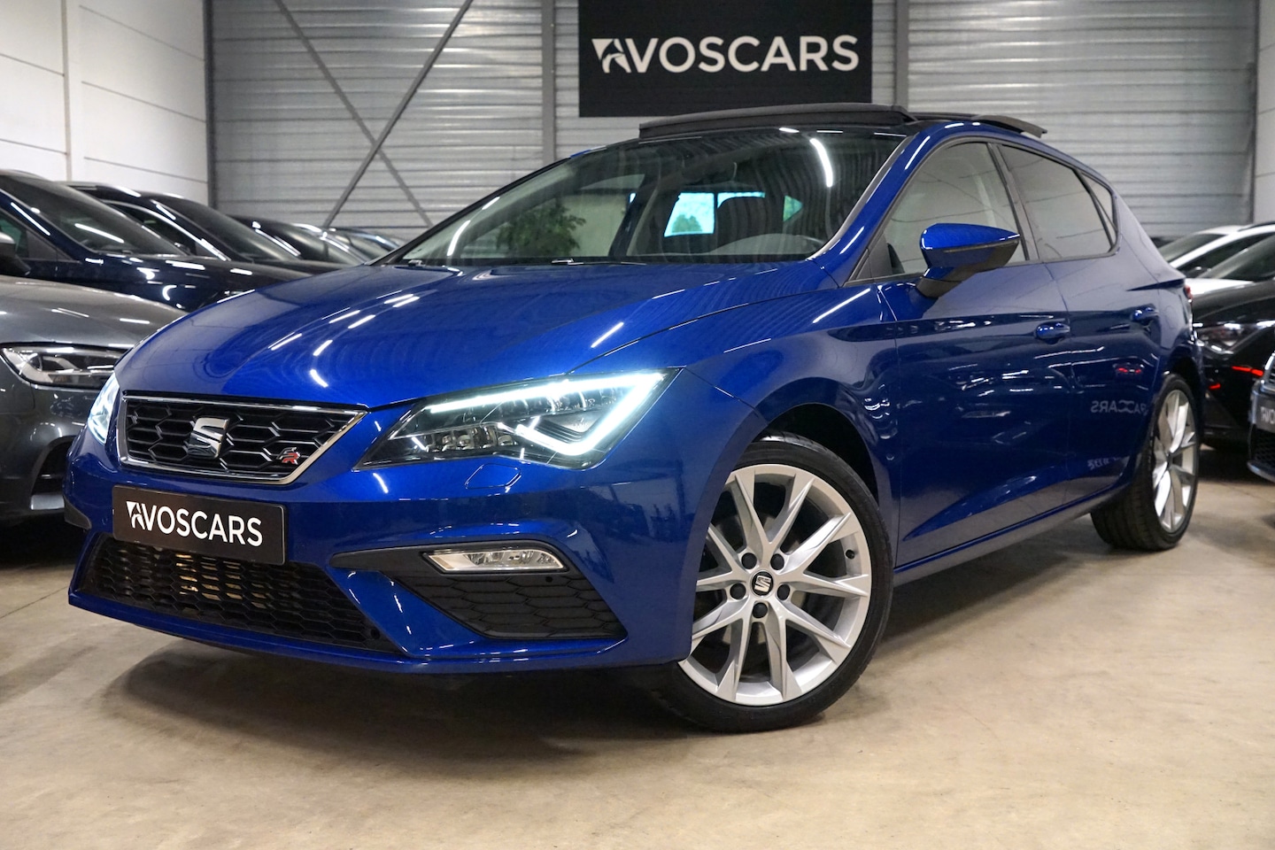 Seat Leon - 1.4 TSI FR * Pano - LED - 18" - App - Navi - Mystery Blue * - AutoWereld.nl