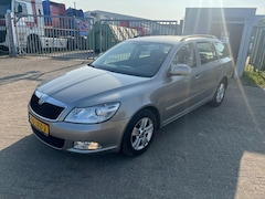 Skoda Octavia Combi - 1.6 TDI KOPPELING SLIPT CLUTCH SLIPPER