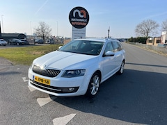 Skoda Octavia Combi - 2015 * 1.6 TDI Elegance * AUTOMAAT * PANO * TOP STAAT