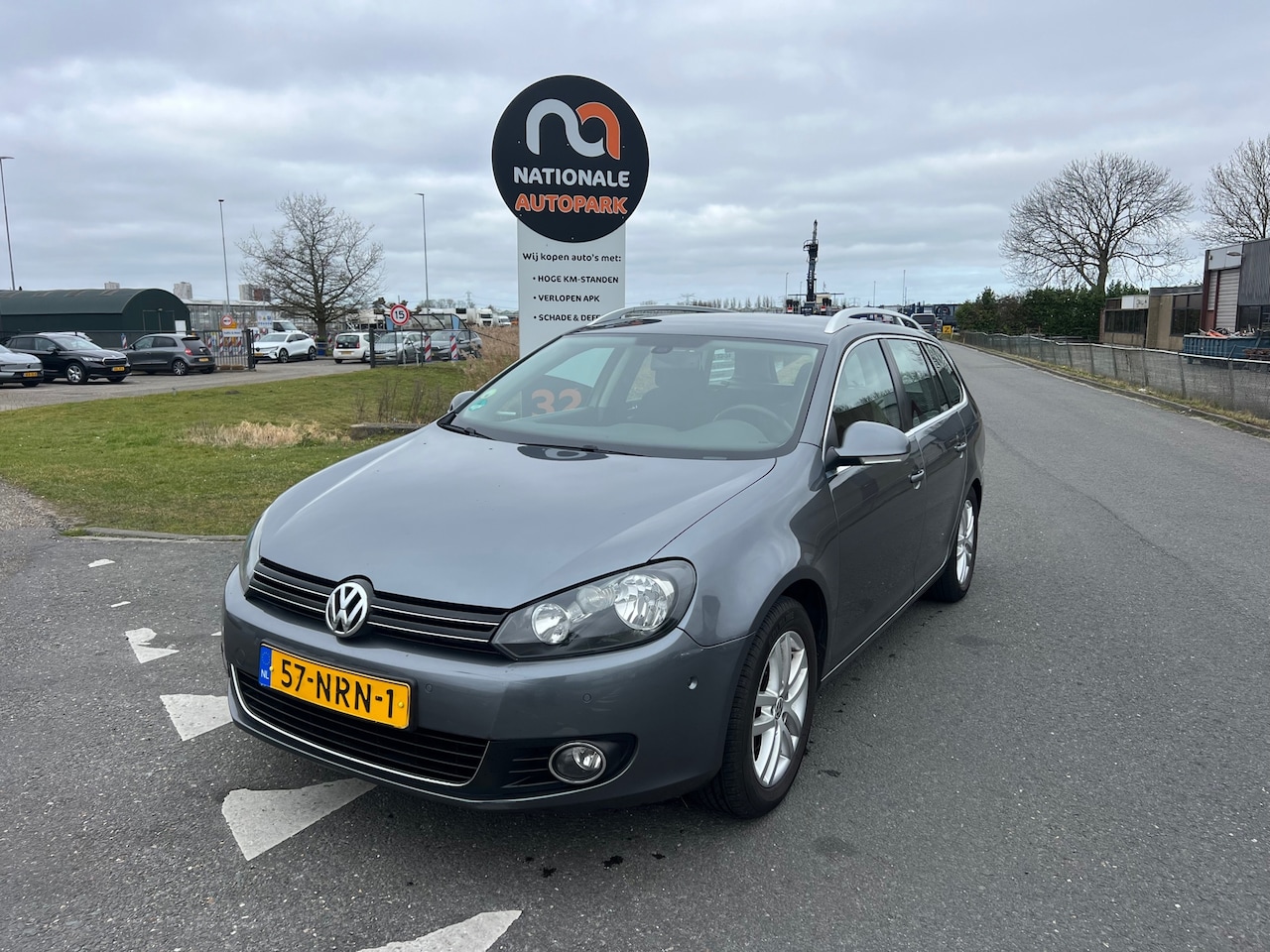 Volkswagen Golf Variant - 2010 * 1.6 TDI Highline BlueMotion * EURO 5 * APK - AutoWereld.nl