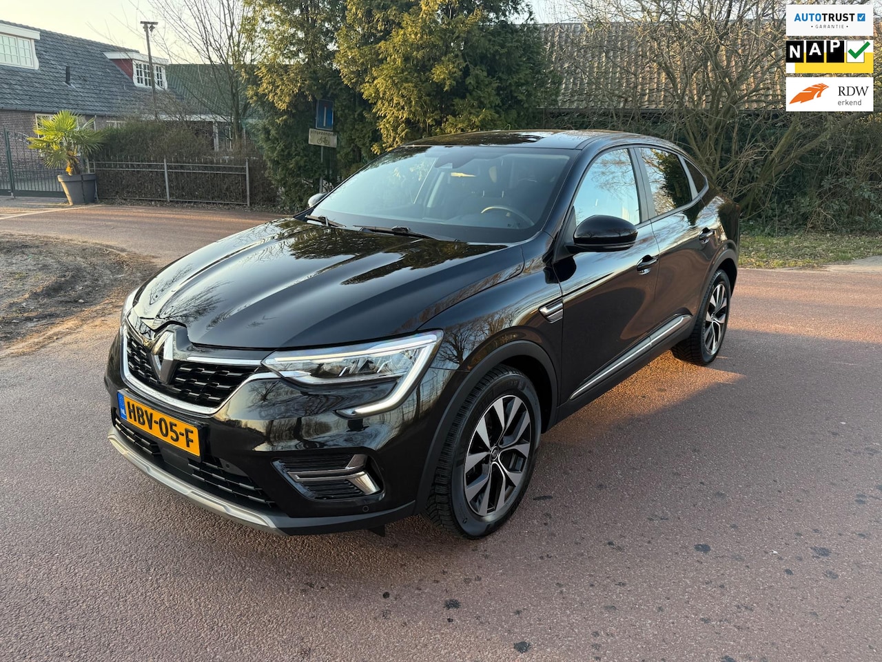 Renault Arkana - 1.6 E-Tech Hybrid 145 R.S. Line / Navi / Camera / Xenon / PDC / Apk / - AutoWereld.nl