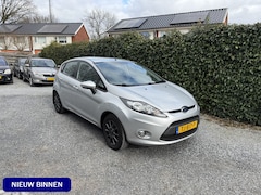 Ford Fiesta - 1.6 TDCi ECOnetic Trend | Airco | Elekt. Ramen | LMV | 5 Deuren | APK tot 26-03-2026