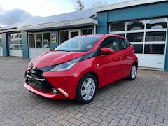 Toyota Aygo - 1, 0 vvti x-play