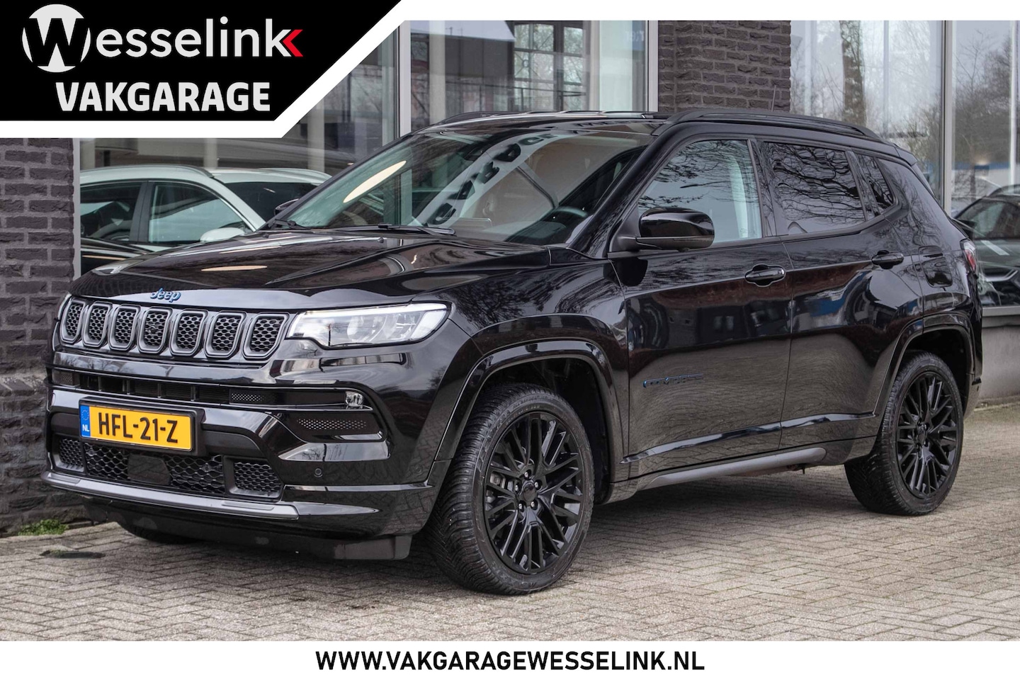 Jeep Compass - 4xe 240 Plug-in Hybrid Electric S - All-in rijklrprs | elec. verstel. stoel | volledig uit - AutoWereld.nl