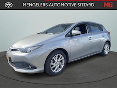 Toyota Auris - 1.8 Hybrid Dynamic