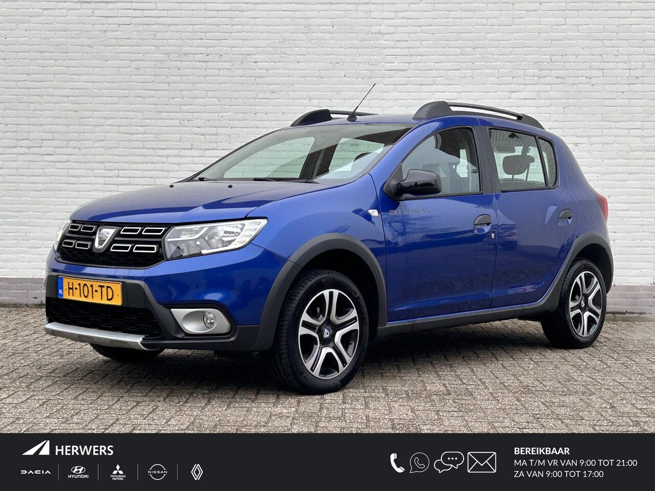 Dacia Sandero Stepway - 1.0 TCe Serie Limitee 15th Anniv. Dacia Sandero 1.0 TCe Bi-Fuel Stepway Serie Limitee 15th - AutoWereld.nl