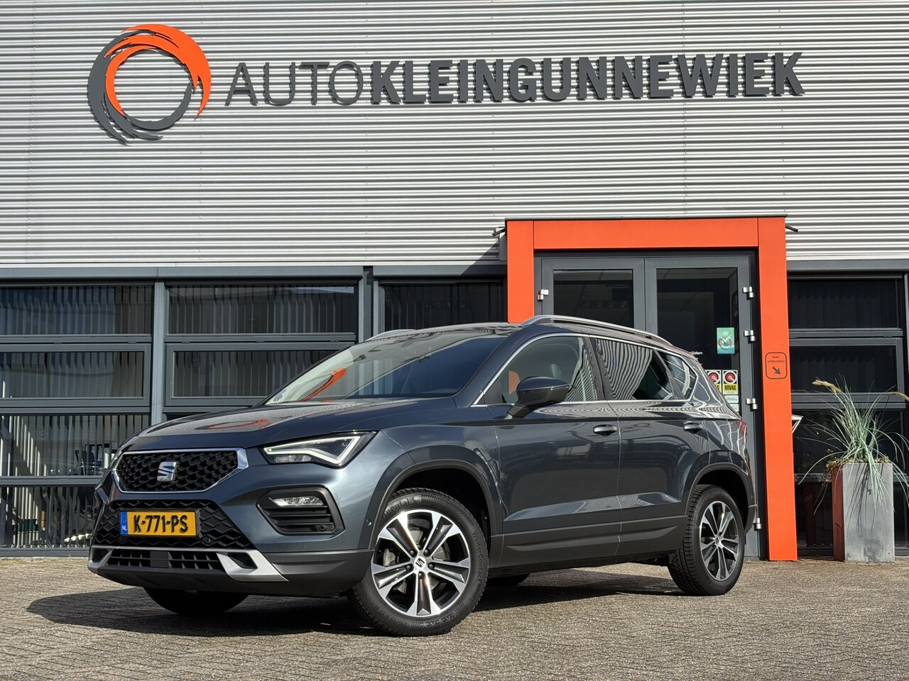 Seat Ateca - 1.5 TSI Style Business Intense / Navi / Digitale Cockpit / Android Auto/AppleCarplay / - AutoWereld.nl