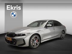 BMW 3-serie - Sedan 320e M-Sportpakket Pro / Leder / LED / Getint glas / Harman-Kardon / Driving assist