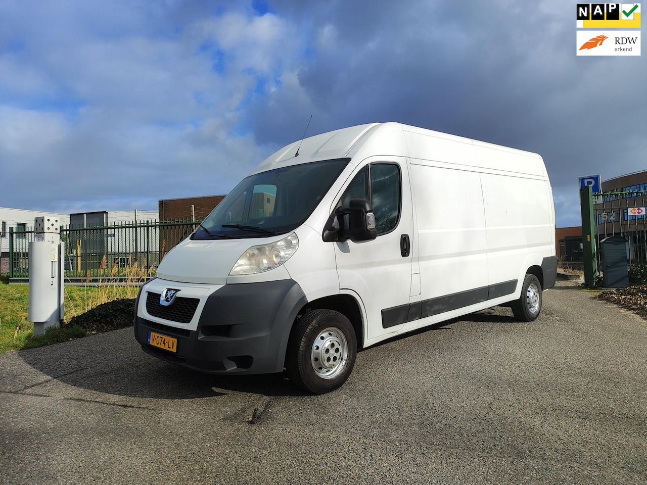 Peugeot Boxer - 435 2.2 HDI 131PK L3H2 Euro 5! Nap!!! - AutoWereld.nl