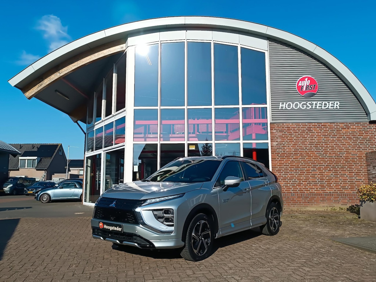 Mitsubishi Eclipse Cross - 2.4 PHEV Intense+ 2.4 PHEV Intense+ - AutoWereld.nl