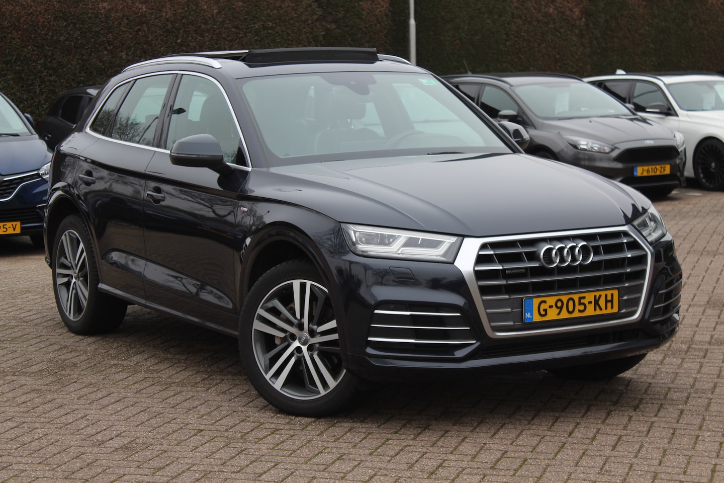 Audi Q5 - 2.0 TFSI quattro Launch Edition / Trekhaak / Panoramadak / Half leder / B&O / 20'' / Stand - AutoWereld.nl