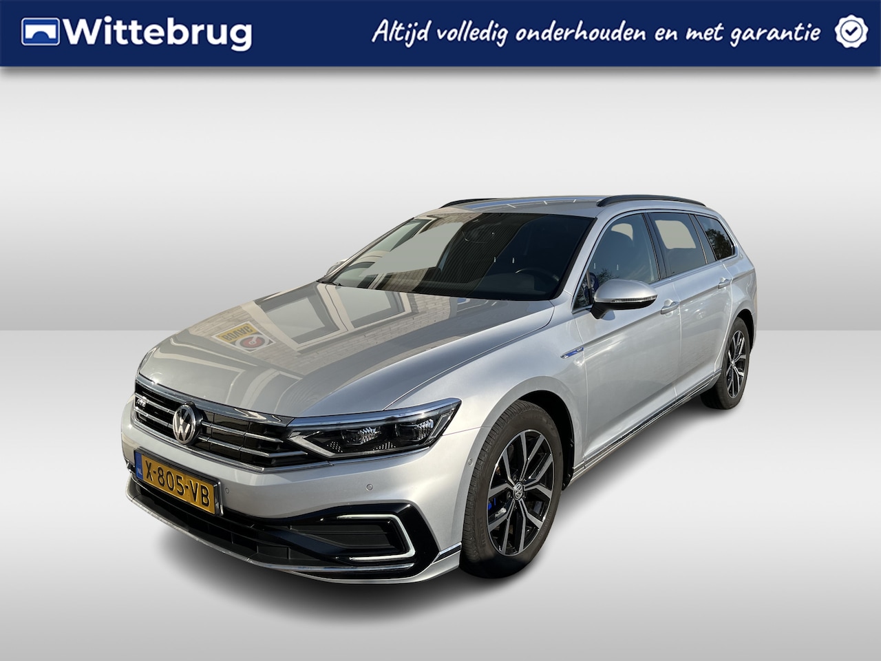 Volkswagen Passat Variant - 1.4 TSI PHEV GTE Business / AUTOMAAT/ DIGITAL DASH/ ADAPT. CRUISE/ DAB/ NAVI/ APP-CONNECT/ - AutoWereld.nl