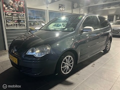 Volkswagen Polo - 1.4 TDI Comfortline BlueMotion