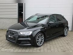 Audi A3 Sportback - 1.5 TFSI 150PK CoD 3X S-line PANO MATRIX