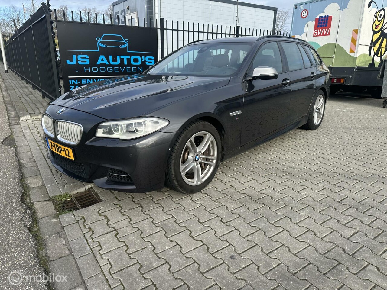 BMW 5-serie Touring - M550xd pano inclusief btw ex bpm - AutoWereld.nl