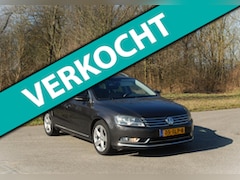 Volkswagen Passat Variant - 1.4 TSI Highline . AUTOMAAT . Pano dak . Leder intrieur . LMV . enz