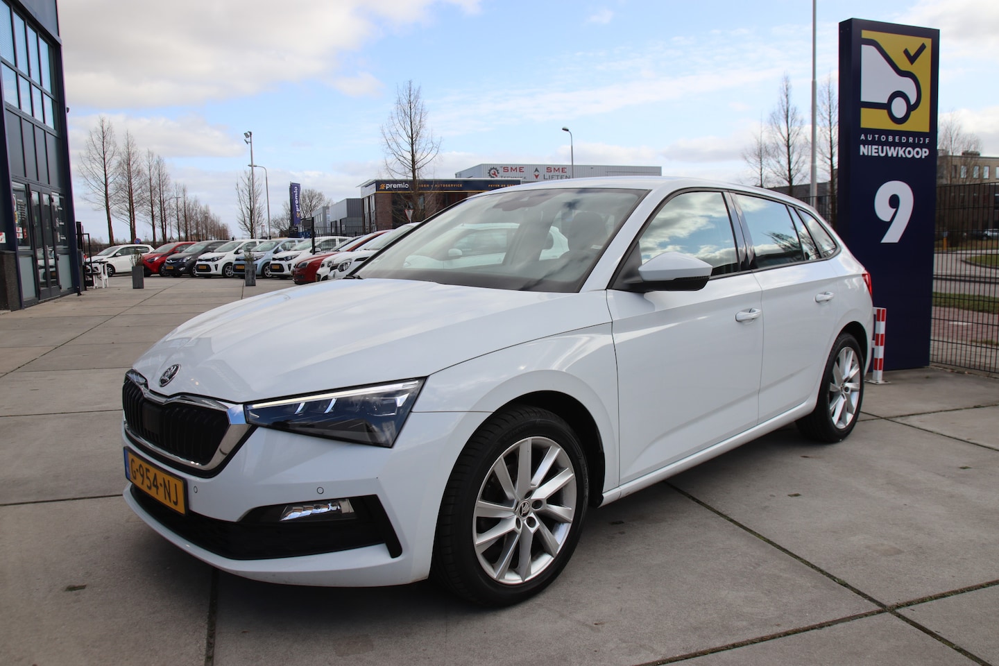 Skoda Scala - 1.0 TSI DSG Business Ed. Carplay, FULL LED, Stoelverw. Vol opties! Aanbieding! - AutoWereld.nl