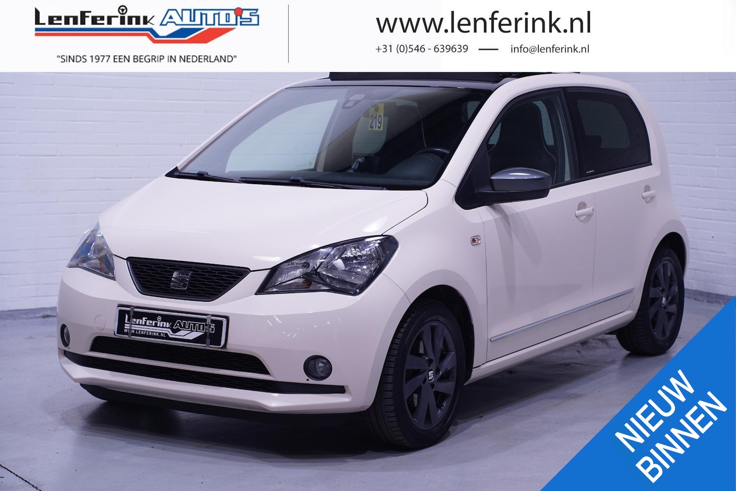 Seat Mii - 1.0 Mii by Mango 5 Drs Panoramadak, Navi 15" LMV, 1/2 Leder/Alcantara, NAP, Cruise Control - AutoWereld.nl