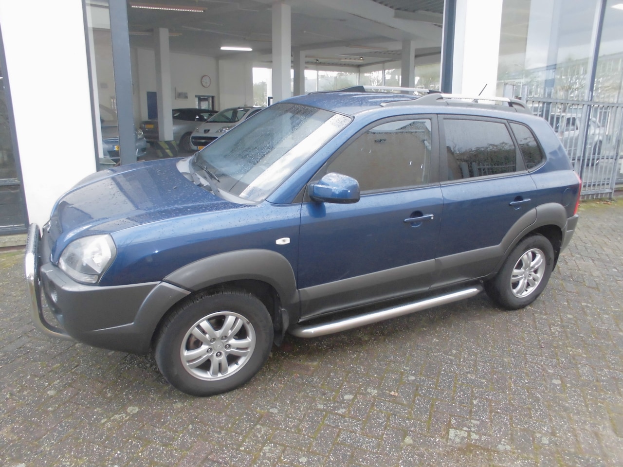 Hyundai Tucson - 2.0i Style 2.0i Style - AutoWereld.nl