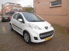 Peugeot 107 - 1.0-12V XS 5 DEURS