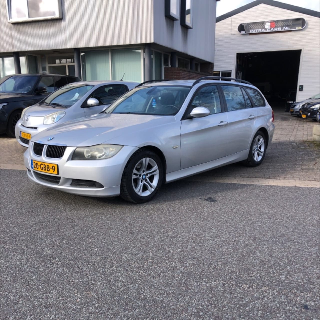 BMW 3-serie Touring - 318i Executive 6 Versnellingen. Clima,Electr pakket enz enz. WIJ ZIJN VERHUIST NIEUW ADRES - AutoWereld.nl