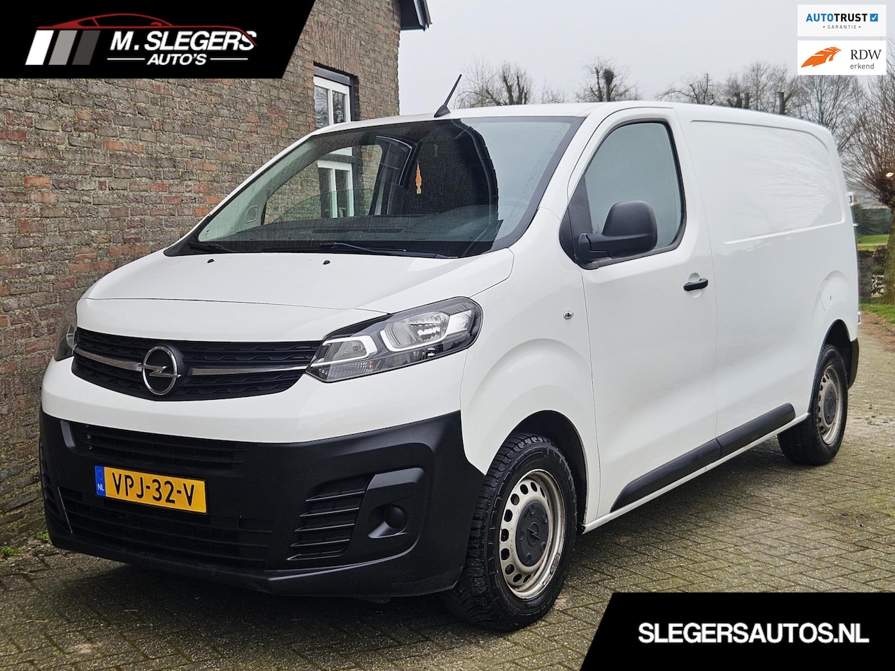 Opel Vivaro - 2.0 CDTI L2H1 Selection*Airco*Cruise*Rijklaar - AutoWereld.nl