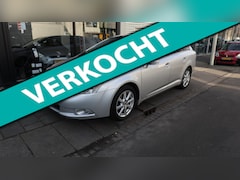 Toyota Avensis Wagon - 1.8 VVTi Panoramic Business Special NAVIGATIE/CAMERA