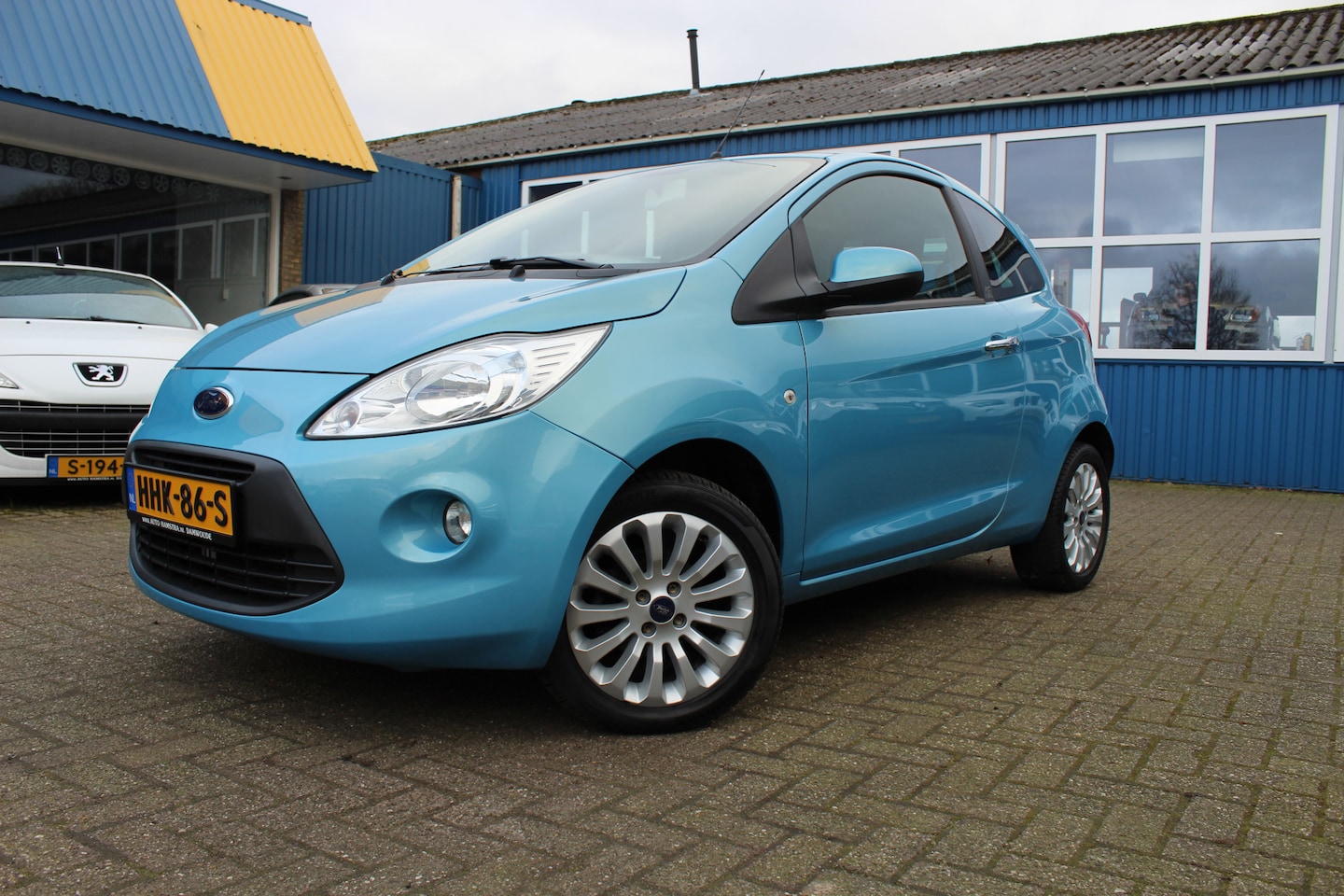 Ford Ka - 1.2i "Limited" Airco - Radio-CD !!! - AutoWereld.nl